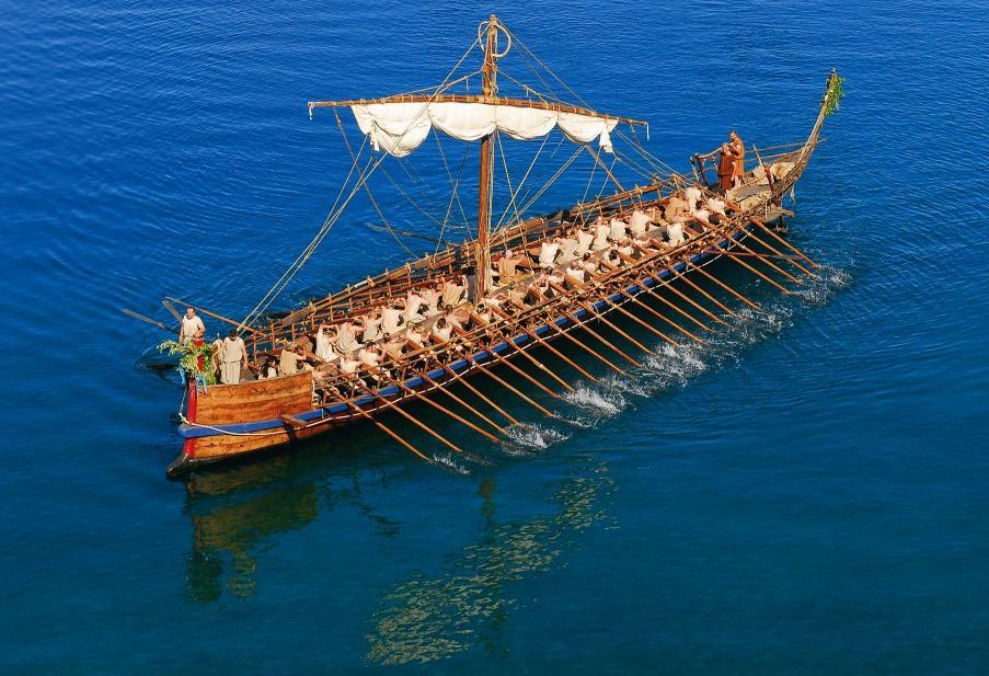 Проплыли они между сциллой и харибдой, где ждала бы их верная гибель, . Mifologiya Magiya Istoriya Narodov Mira Mistikgrad Argonavty