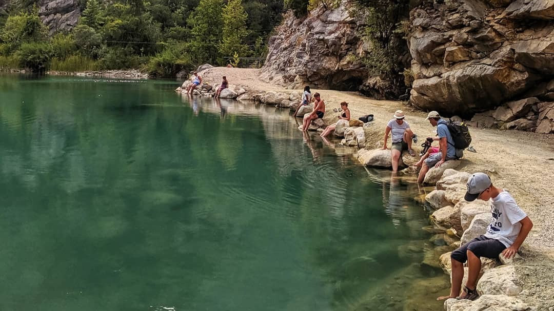 Трансфер туда и обратно, экскурсия по каньону, пикник. Ekskursiya V Kanon Gyojnyuk Ekskursii V Kemere